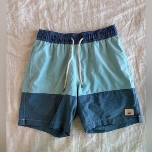 Faherty bathing suit men’s medium 7 inch